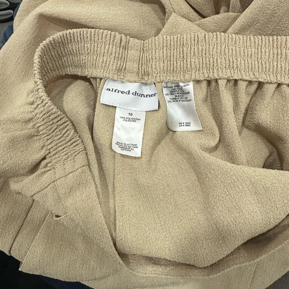 Alfred Dunner Pants - Picture 4 of 4